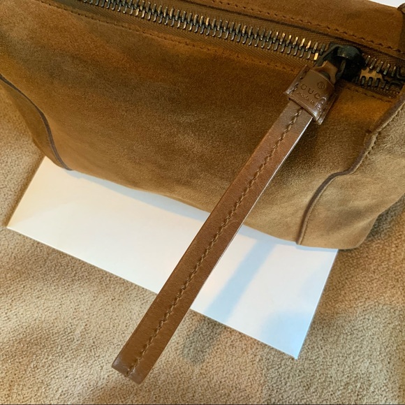 Authentic Gucci Brown Suede Hobo Handbag🤎 - Picture 5 of 16